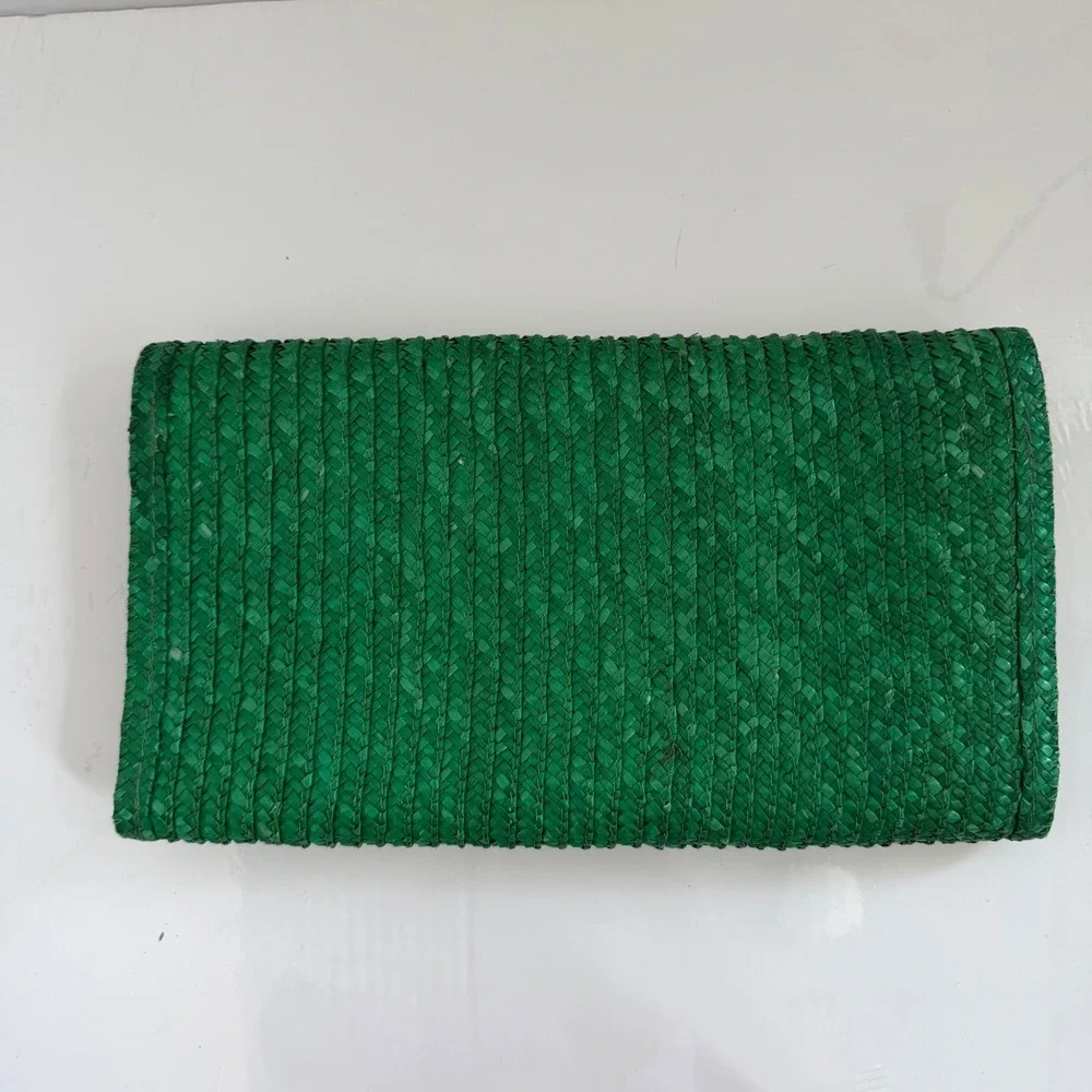 Vintage‎ Woven Green Straw Clutch
